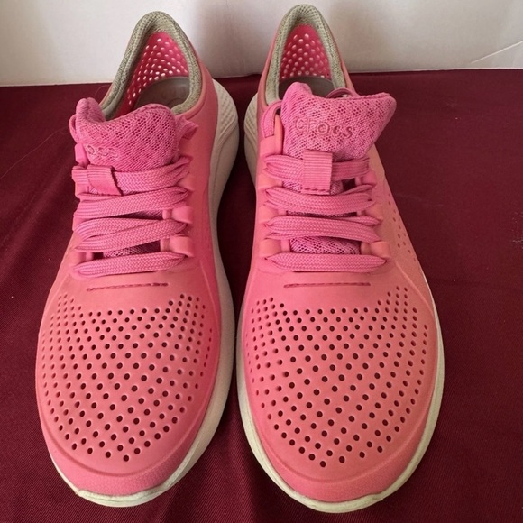 Crocs LiteRide Pink Pacer Perforated Lace Up Shoes Womens Sz. 7 EUC - Picture 1 of 14
